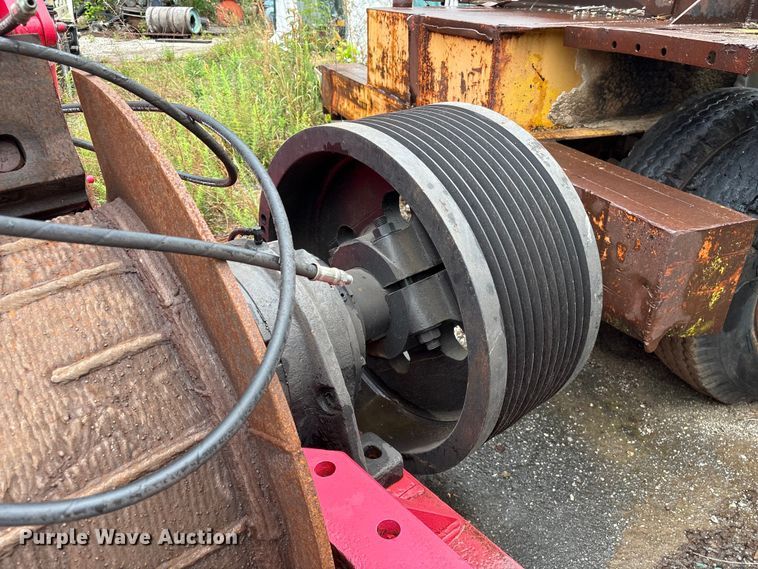 image for item EF1116 Kohlberg Pioneer 4654 PRVSE impact crusher