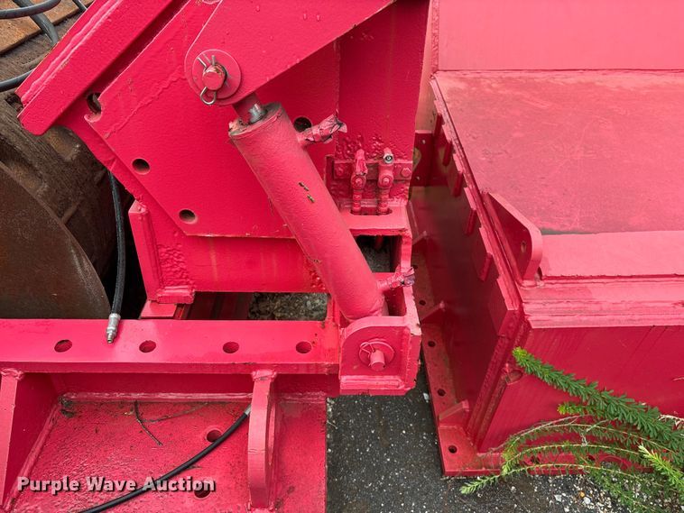 image for item EF1116 Kohlberg Pioneer 4654 PRVSE impact crusher