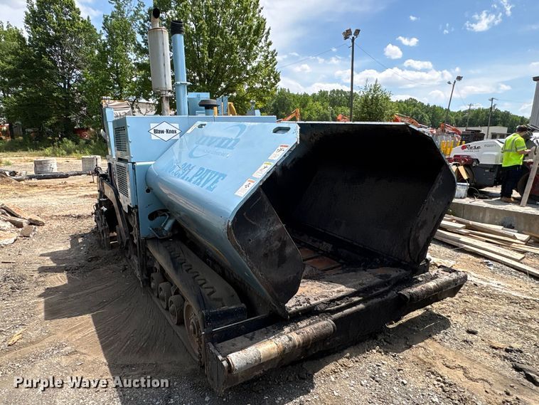 image for item EF1152 Blaw-Knox PF4410 paver