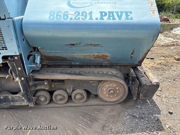 image for item EF1152 Blaw-Knox PF4410 paver