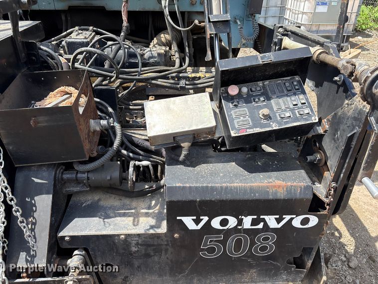 image for item EF1152 Blaw-Knox PF4410 paver