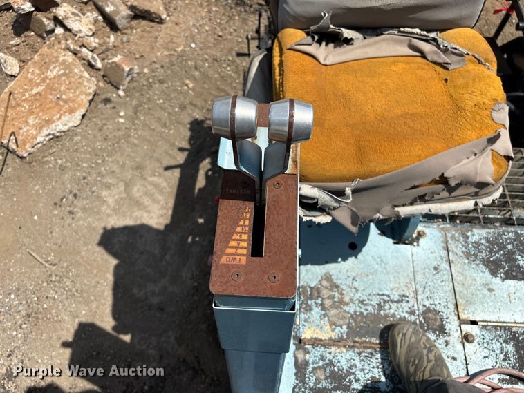 image for item EF1152 Blaw-Knox PF4410 paver