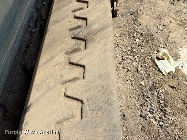 image for item EF1152 Blaw-Knox PF4410 paver