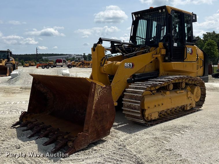image for item EF1165 2021 Caterpillar 963 track loader