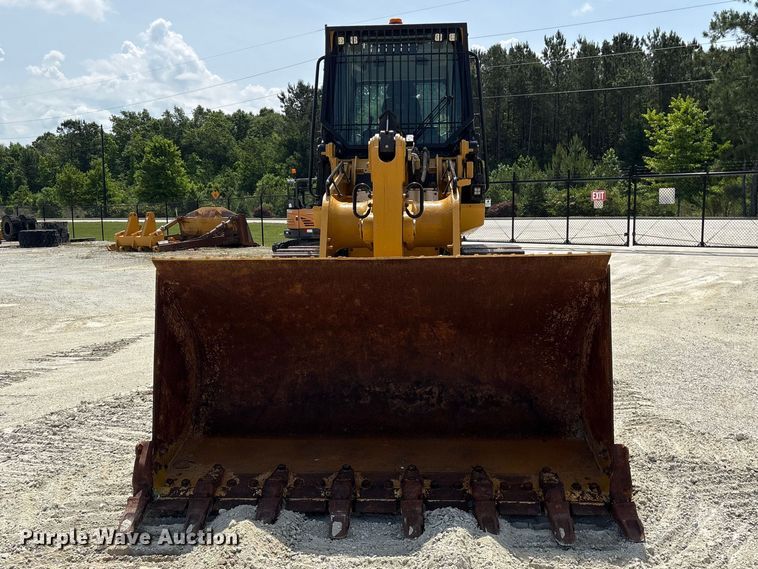 image for item EF1165 2021 Caterpillar 963 track loader