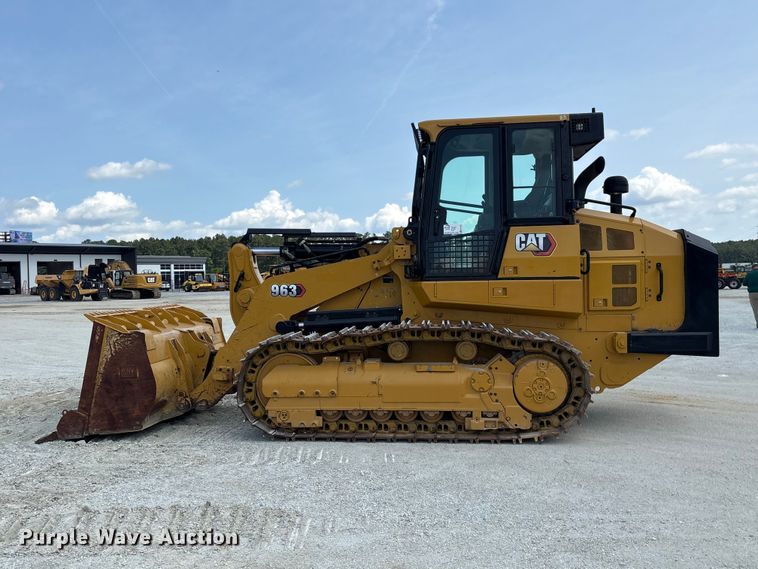 image for item EF1165 2021 Caterpillar 963 track loader
