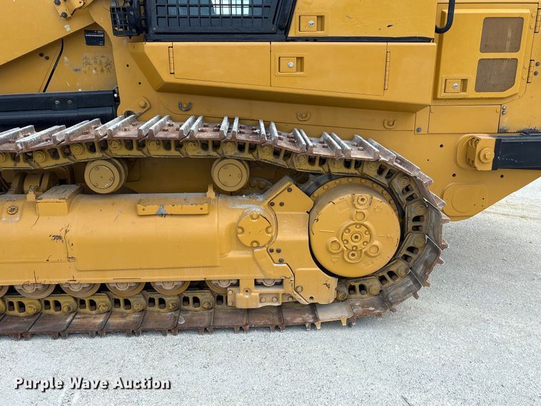 image for item EF1165 2021 Caterpillar 963 track loader