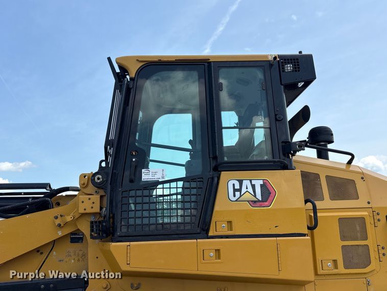 image for item EF1165 2021 Caterpillar 963 track loader