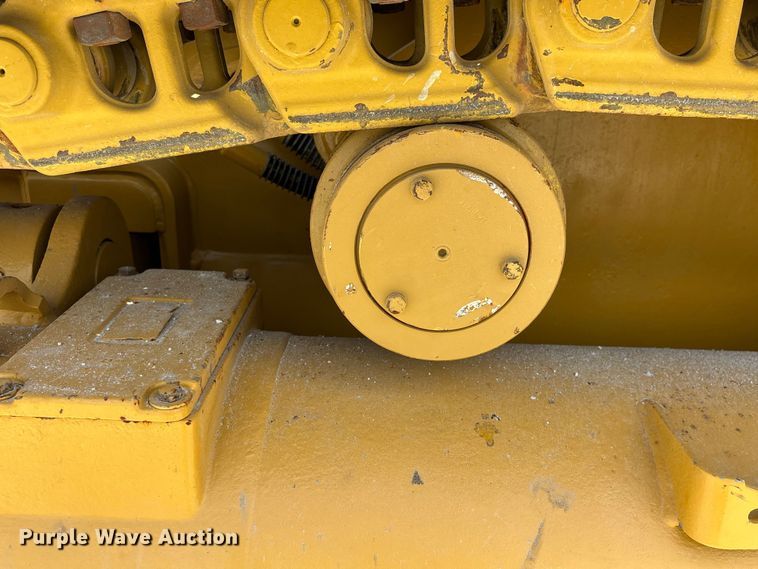 image for item EF1165 2021 Caterpillar 963 track loader