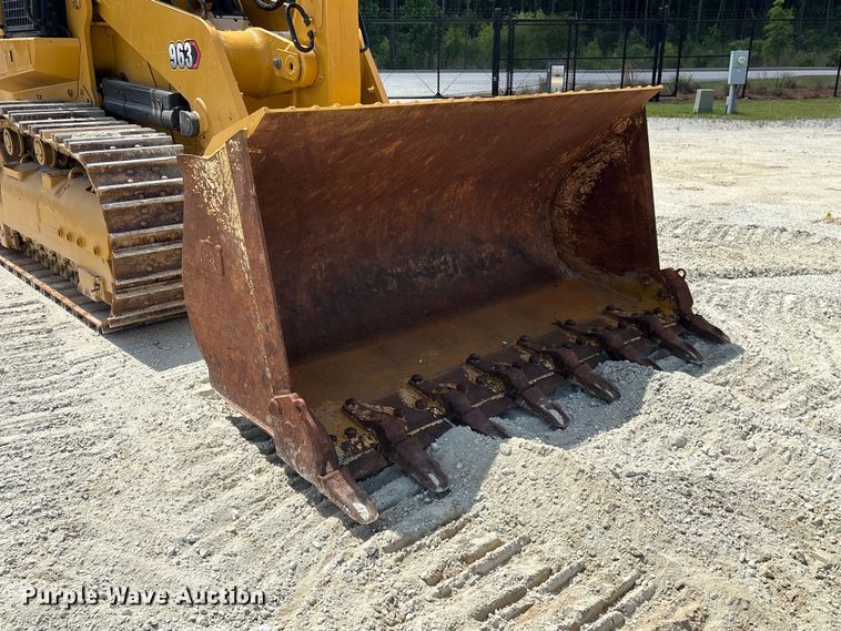 image for item EF1165 2021 Caterpillar 963 track loader
