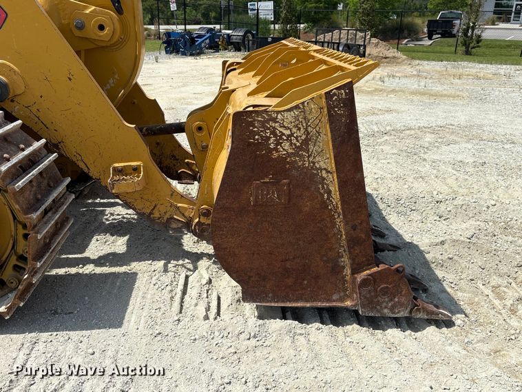 image for item EF1165 2021 Caterpillar 963 track loader