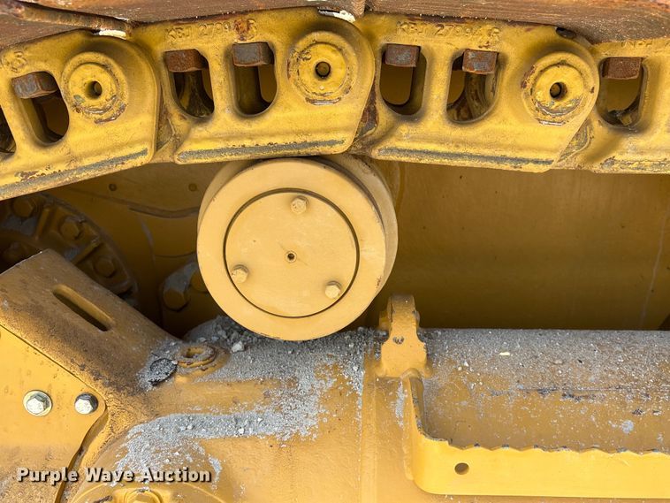 image for item EF1165 2021 Caterpillar 963 track loader