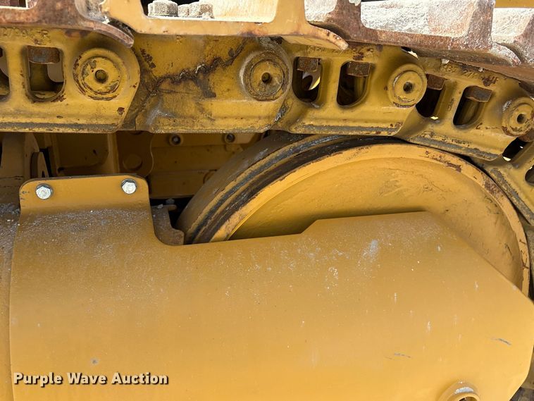 image for item EF1165 2021 Caterpillar 963 track loader