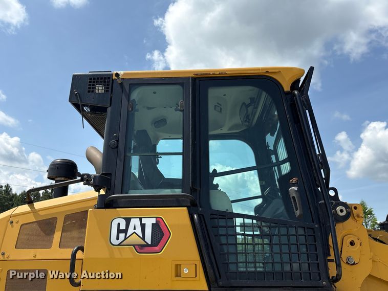 image for item EF1165 2021 Caterpillar 963 track loader