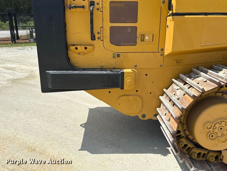 image for item EF1165 2021 Caterpillar 963 track loader