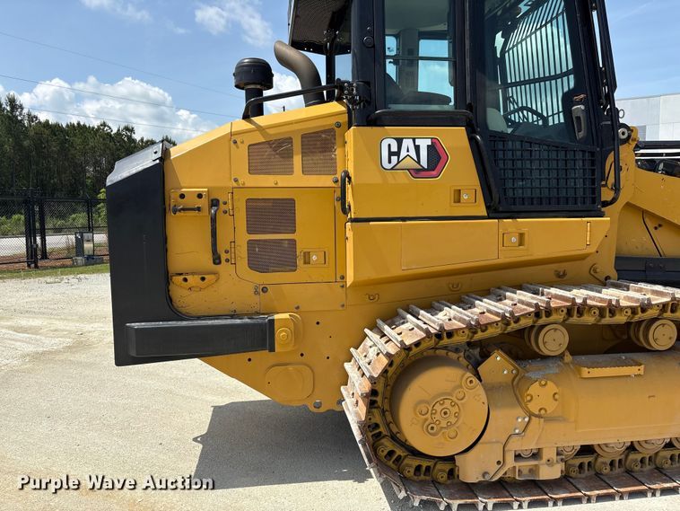 image for item EF1165 2021 Caterpillar 963 track loader