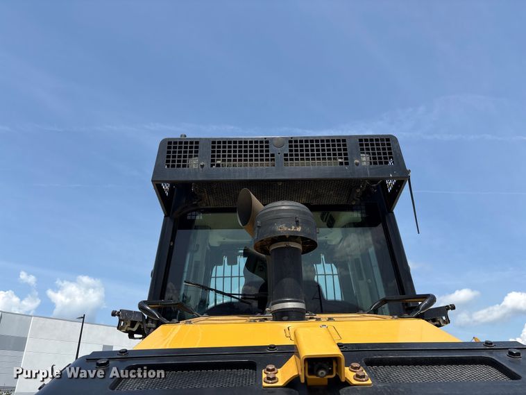image for item EF1165 2021 Caterpillar 963 track loader