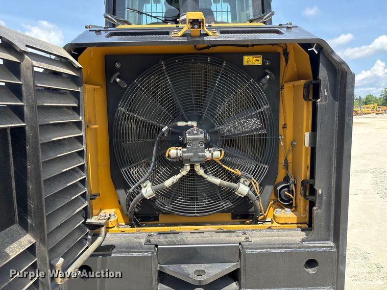 image for item EF1165 2021 Caterpillar 963 track loader