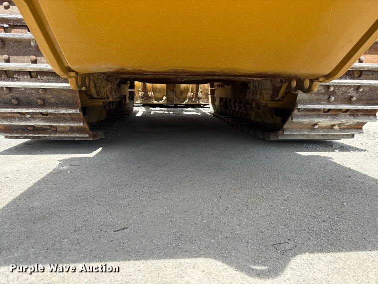 image for item EF1165 2021 Caterpillar 963 track loader