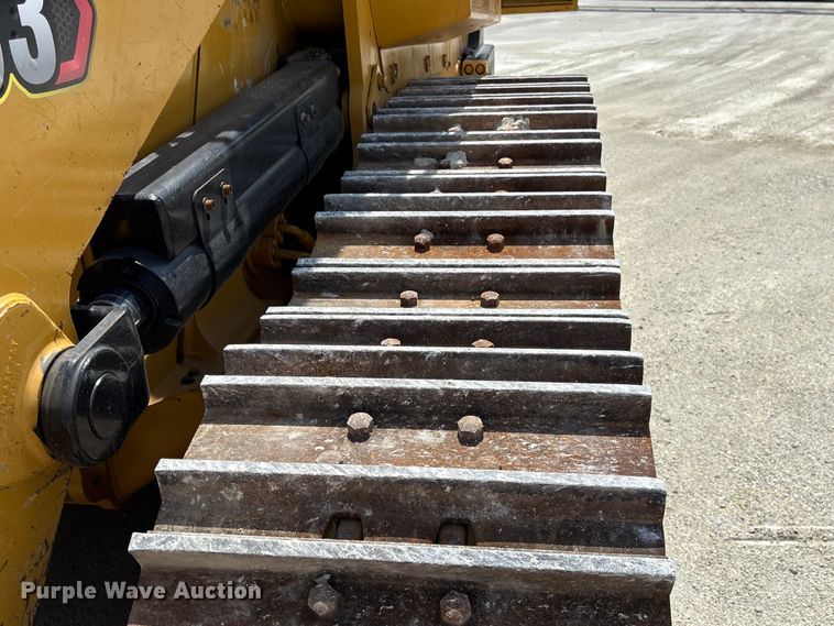 image for item EF1165 2021 Caterpillar 963 track loader