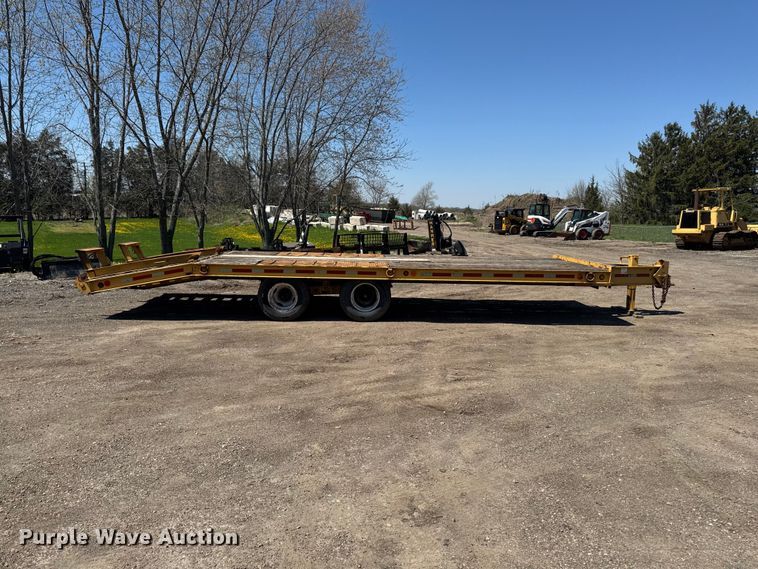 image for item EF2465 1995 Dynaweld equipment trailer