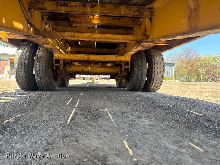 image for item EF2465 1995 Dynaweld equipment trailer