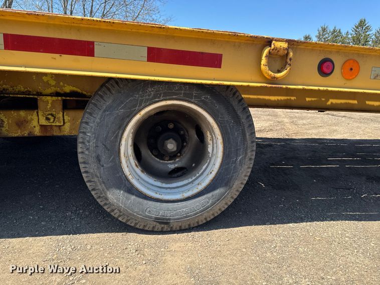image for item EF2465 1995 Dynaweld equipment trailer