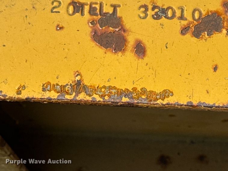 image for item EF2465 1995 Dynaweld equipment trailer