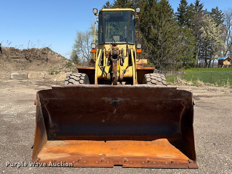 image for item EF2466 1993 Caterpillar 936F wheel loader