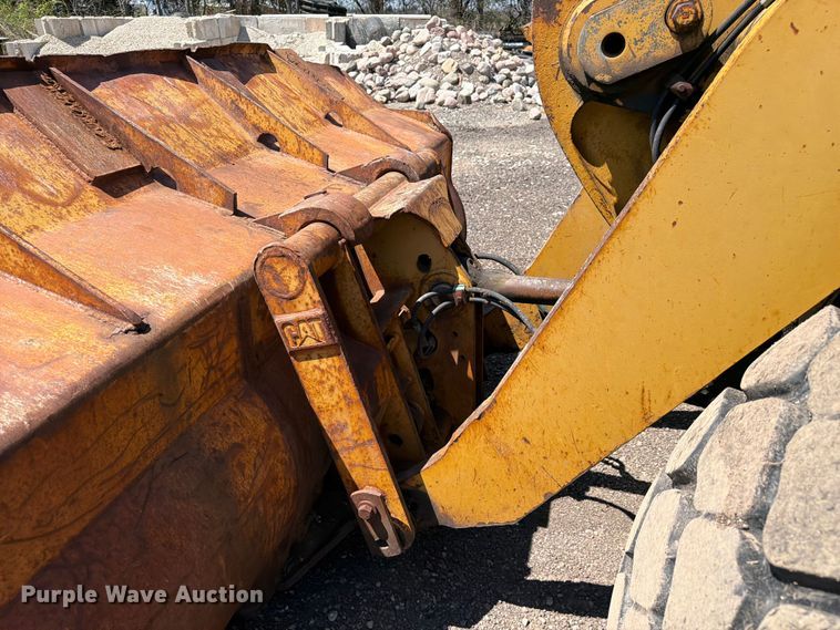 image for item EF2466 1993 Caterpillar 936F wheel loader