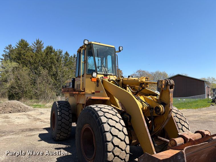 image for item EF2466 1993 Caterpillar 936F wheel loader