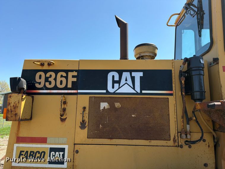image for item EF2466 1993 Caterpillar 936F wheel loader