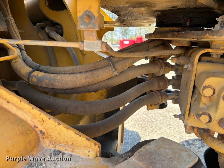 image for item EF2466 1993 Caterpillar 936F wheel loader