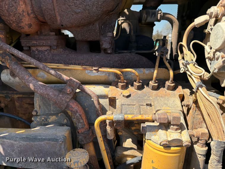 image for item EF2466 1993 Caterpillar 936F wheel loader