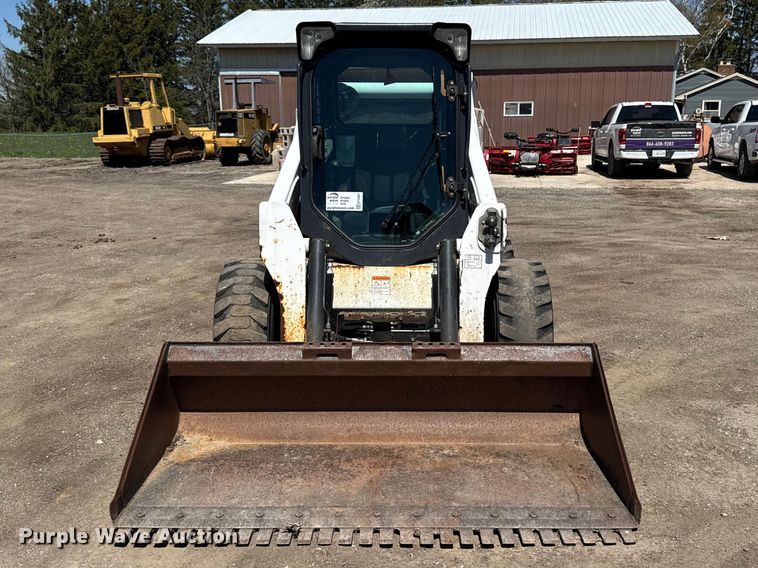 image for item EF2467 2018 Bobcat S740 skid steer loader