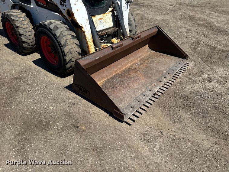 image for item EF2467 2018 Bobcat S740 skid steer loader