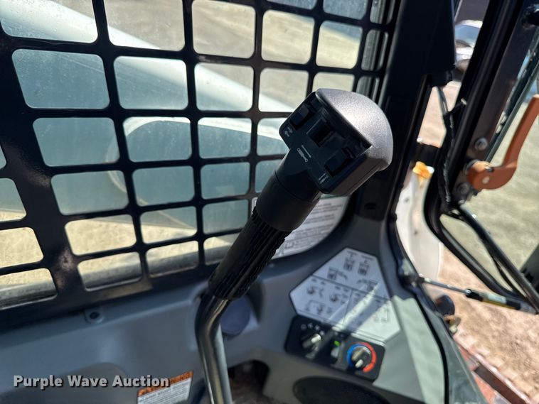 image for item EF2467 2018 Bobcat S740 skid steer loader