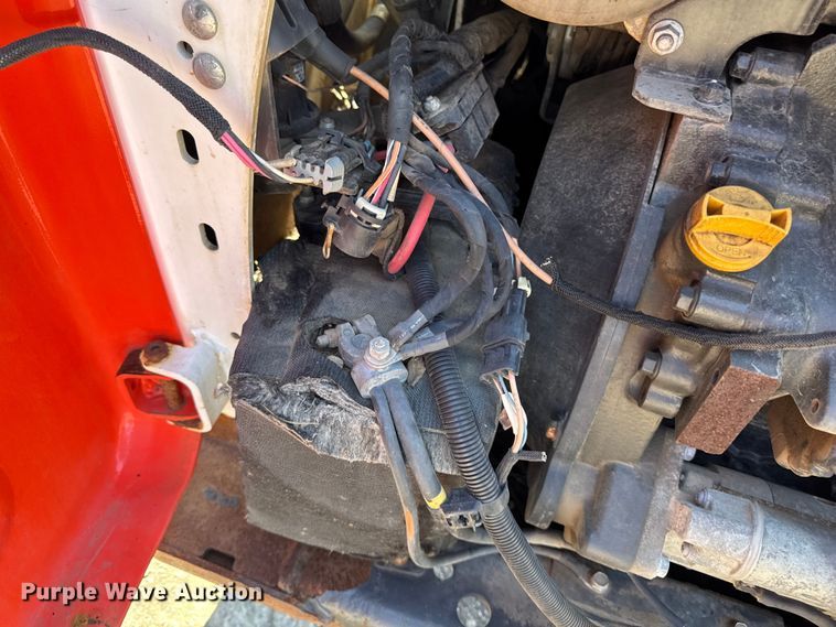 image for item EF2467 2018 Bobcat S740 skid steer loader