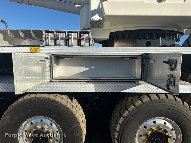 image for item EG1923 2015 Tor Truck, R.P.M. Tech Inc. BC-10610-TS bucket truck