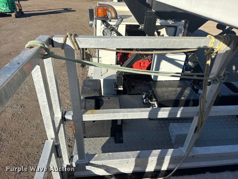 image for item EG1923 2015 Tor Truck, R.P.M. Tech Inc. BC-10610-TS bucket truck