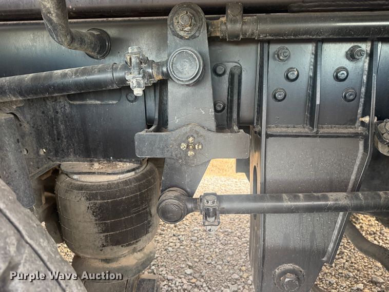 image for item EG1923 2015 Tor Truck, R.P.M. Tech Inc. BC-10610-TS bucket truck