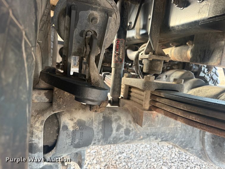 image for item EG1923 2015 Tor Truck, R.P.M. Tech Inc. BC-10610-TS bucket truck