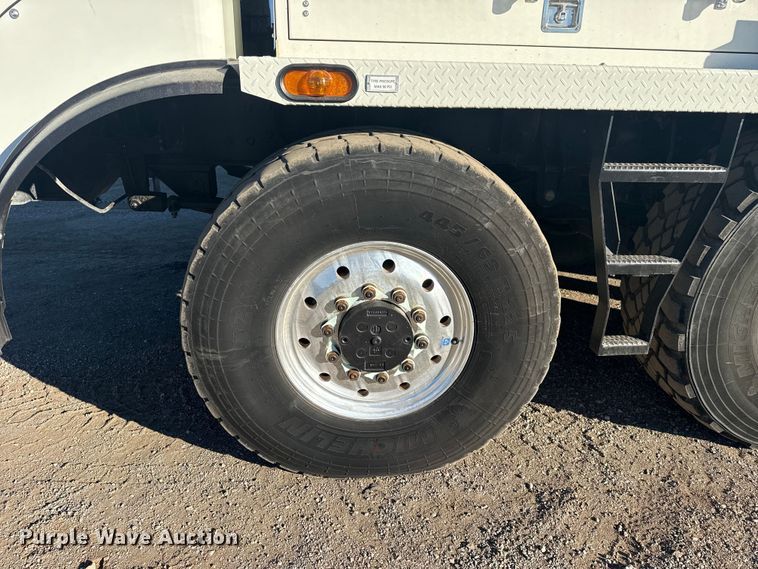 image for item EG1923 2015 Tor Truck, R.P.M. Tech Inc. BC-10610-TS bucket truck