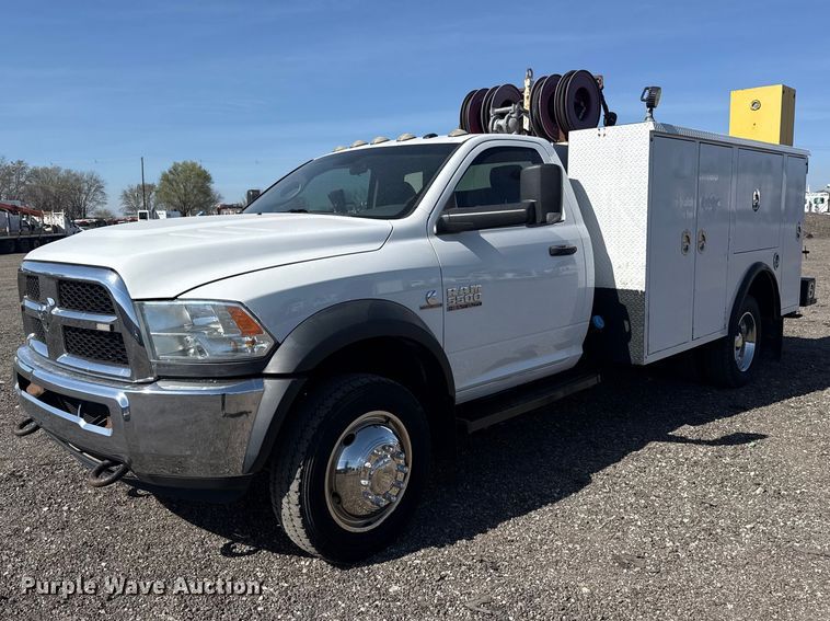 image for item EG8894 2018 Ram  5500 HD utility / service truck