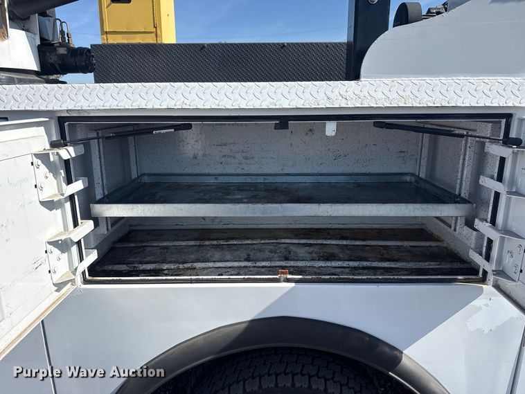 image for item EG8894 2018 Ram  5500 HD utility / service truck