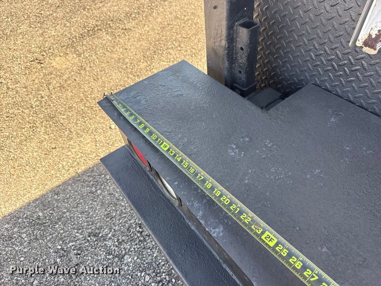 image for item EG8894 2018 Ram  5500 HD utility / service truck