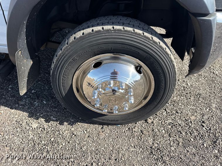 image for item EG8894 2018 Ram  5500 HD utility / service truck
