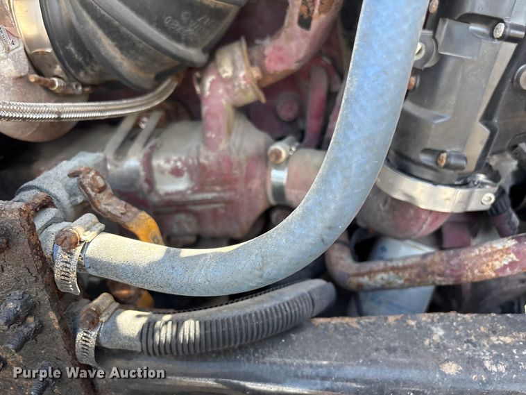 image for item EG8961 2012 Mack GU713 vacuum truck