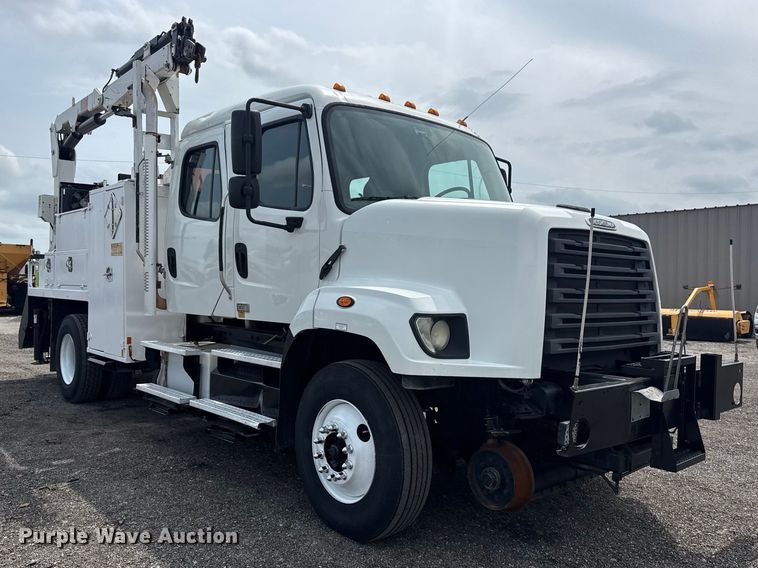 image for item EG8999 2013 Freightliner 108SD Crew Cab crane truck