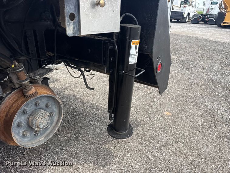 image for item EG8999 2013 Freightliner 108SD Crew Cab crane truck